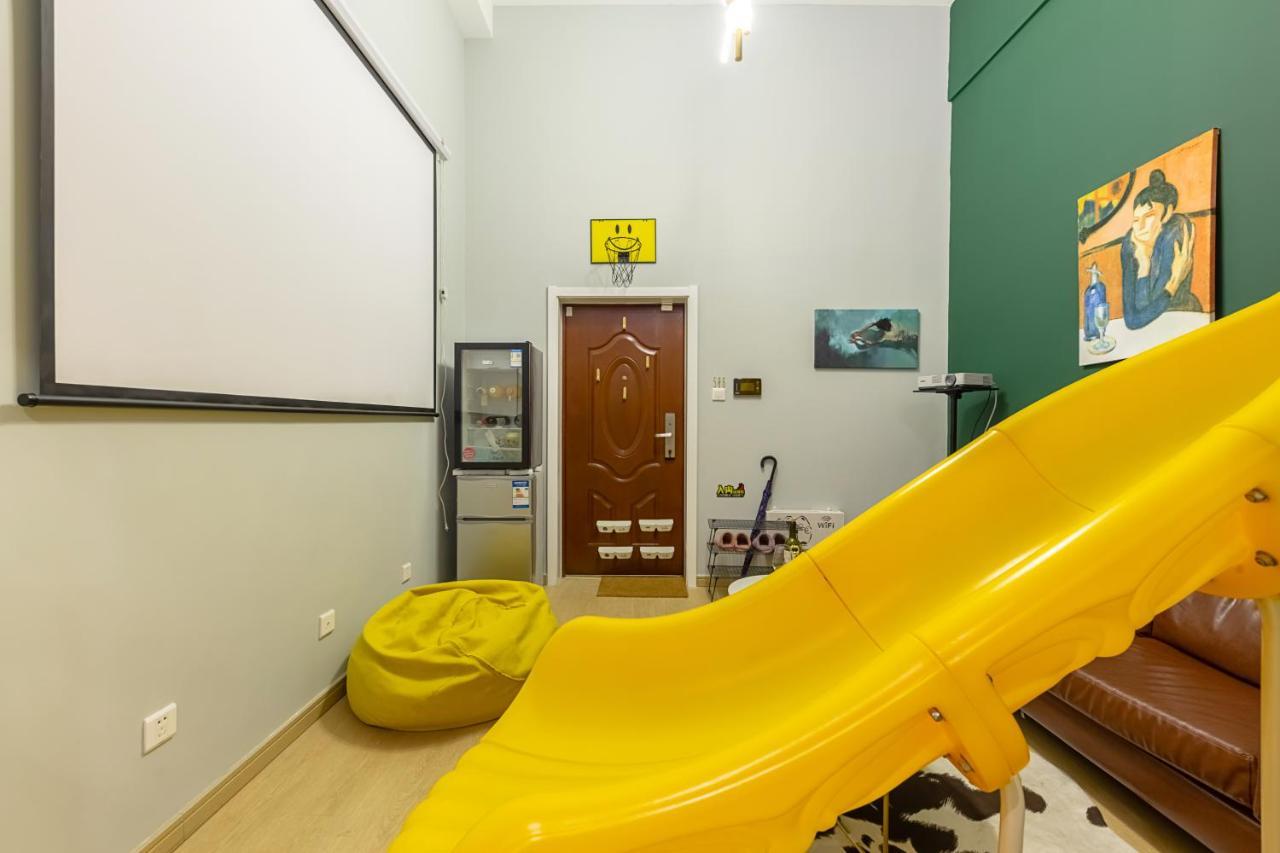 Loft Apartment With Slide Hammock With Movie Viewing 항저우 외부 사진